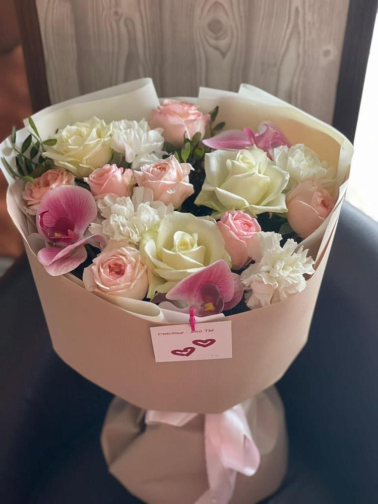 Букет цветов из: Орхидеи, Розы и Гвоздики в Мальчевской