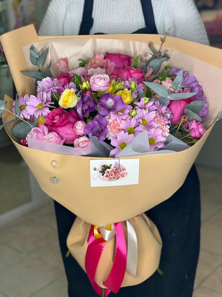 Букет цветов из: Хризантемы, Гвоздики и Альстромерии в Мальчевской