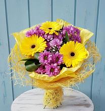 Букет цветов из:  Хризантемы и Герберы в Мальчевской