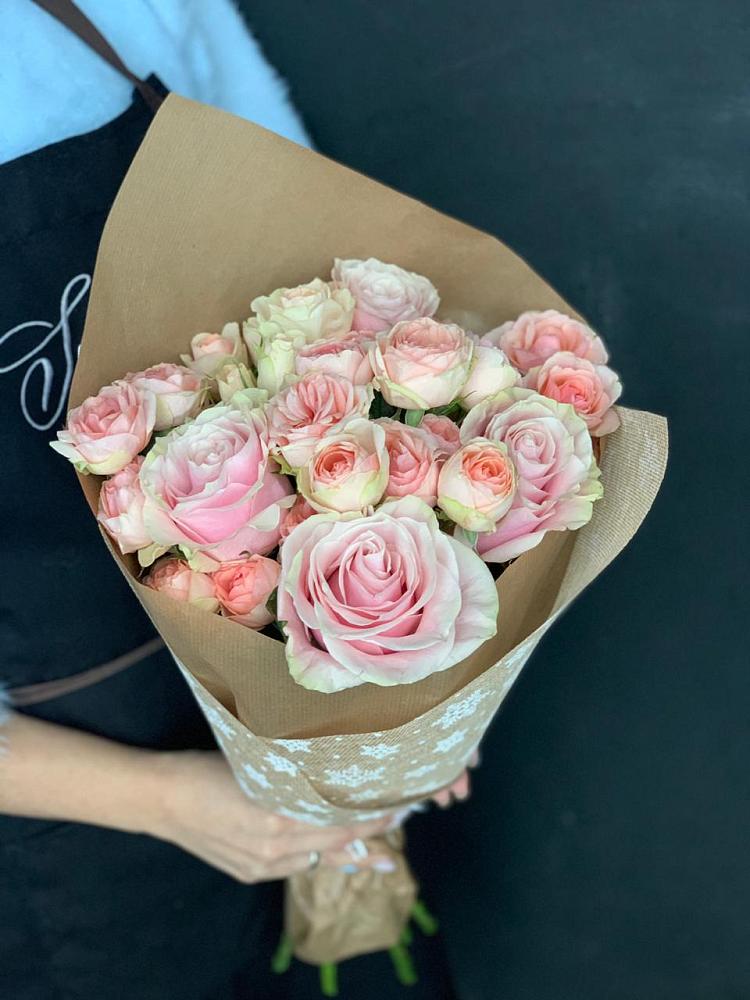 Букет цветов из: Хризантемы и Розы в Мальчевской