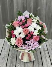 Букет цветов из:  Альстромерии, Гвоздики, Розы и Хризантемы в Мальчевской