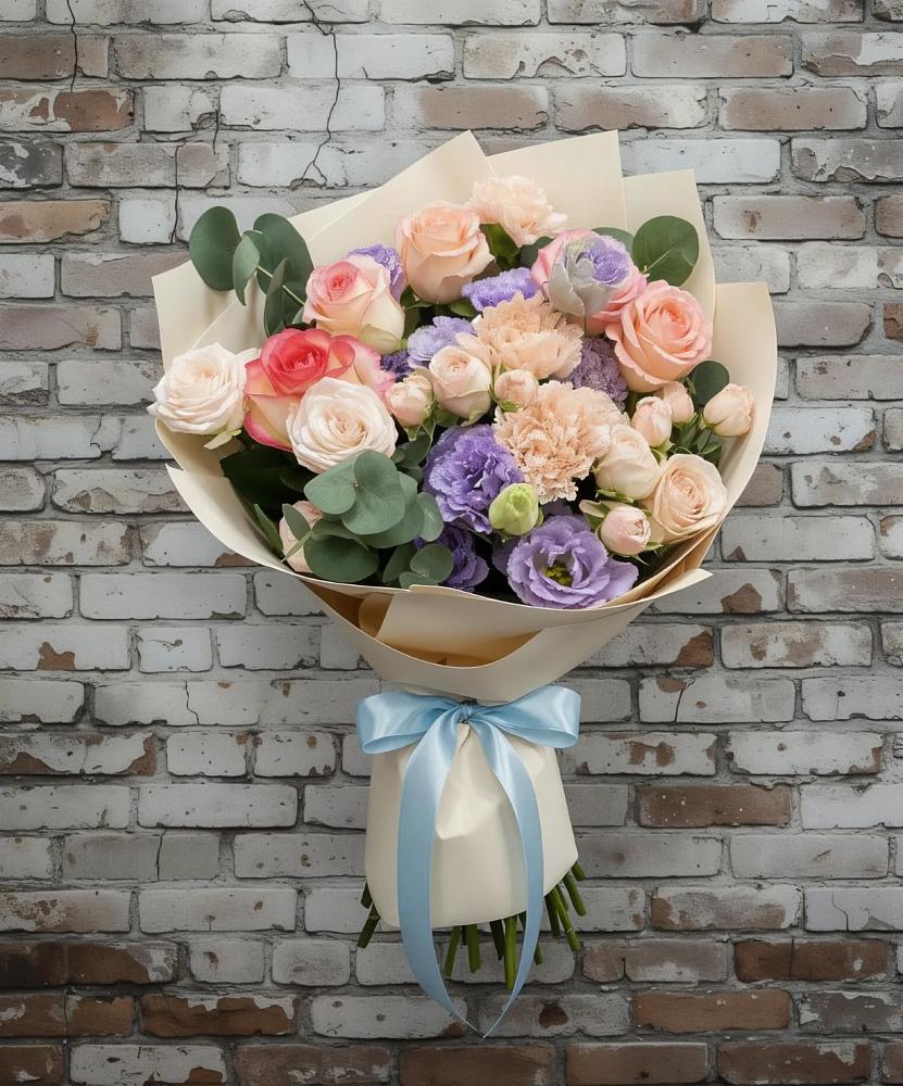 Букет цветов из: Розы, Лизиантусы и Гвоздики в Мальчевской