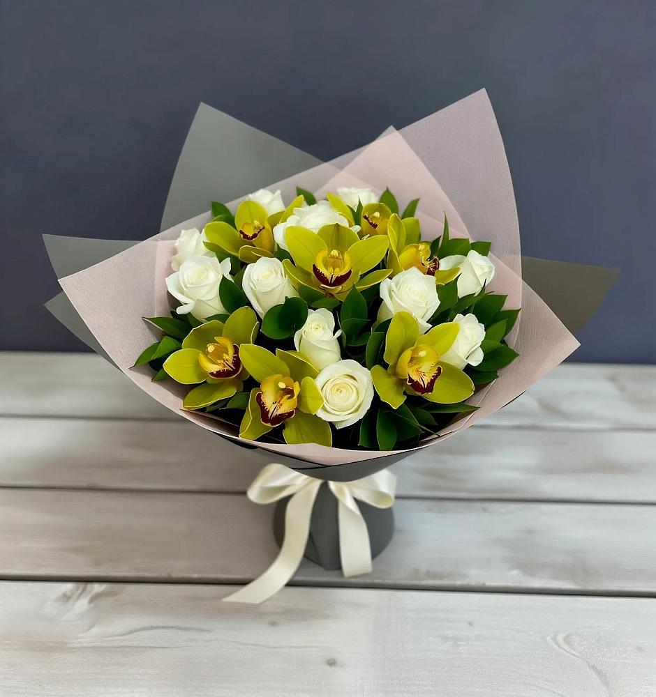 Букет цветов из: Орхидеи и Розы в Мальчевской