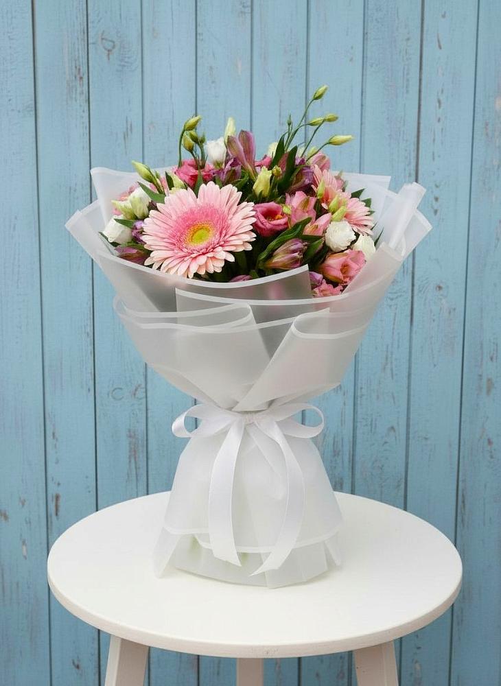 Букет цветов из: Герберы, Альстромерии и Лизиантусы в Мальчевской