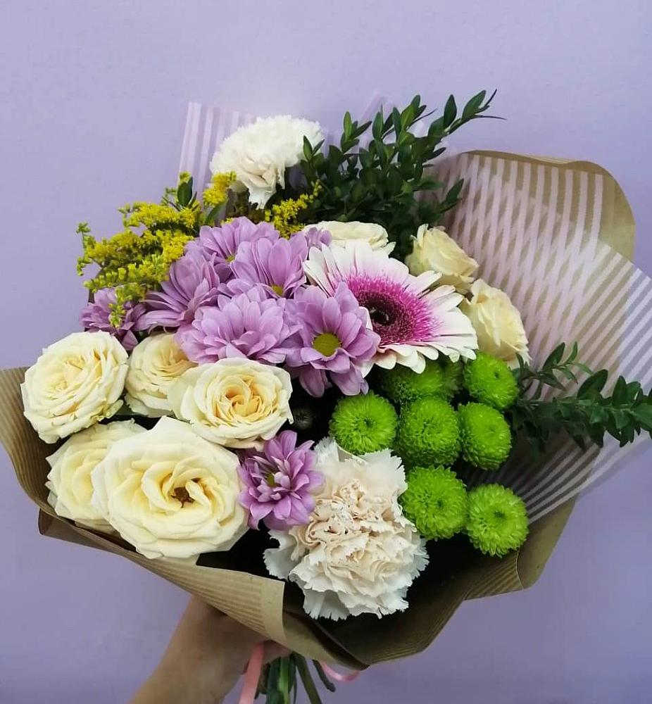 Букет цветов из: Хризантемы, Розы, Гвоздики и Герберы в Мальчевской