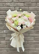 Букет цветов из:  Гвоздики, Розы, Лизиантусы и Хризантемы в Мальчевской