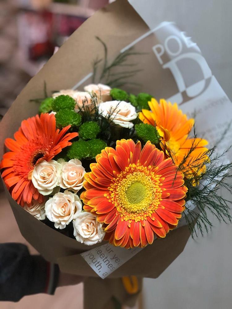 Букет цветов из: Герберы, Хризантемы и Розы в Мальчевской